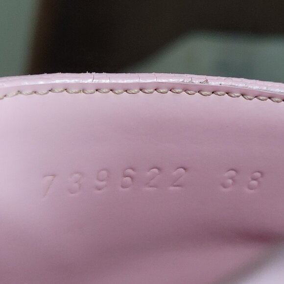 Gucci Pink Supreme Canvas Pool Slides Sandals - Picture 13 of 16